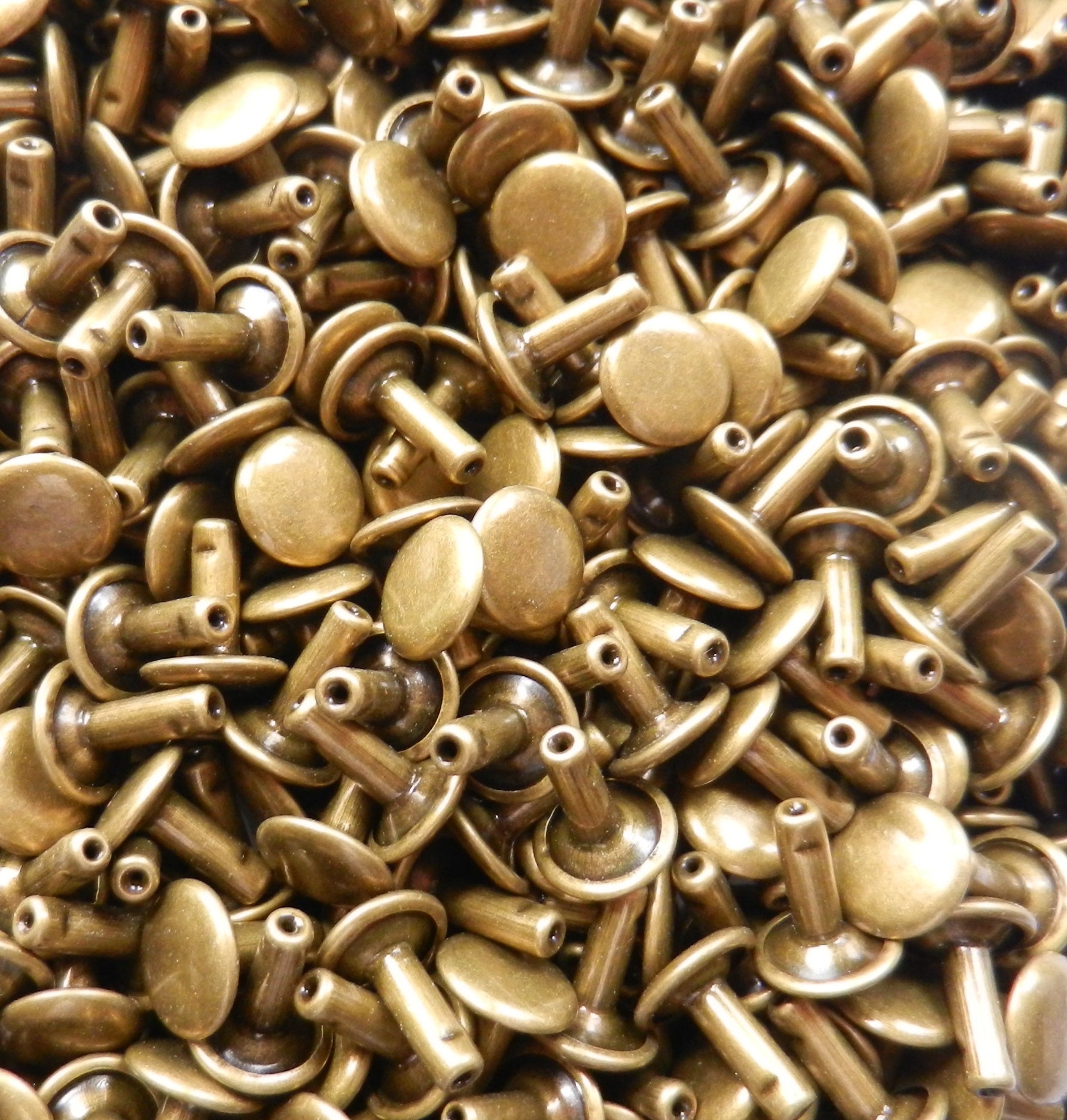 Double Cap Leather Rivets