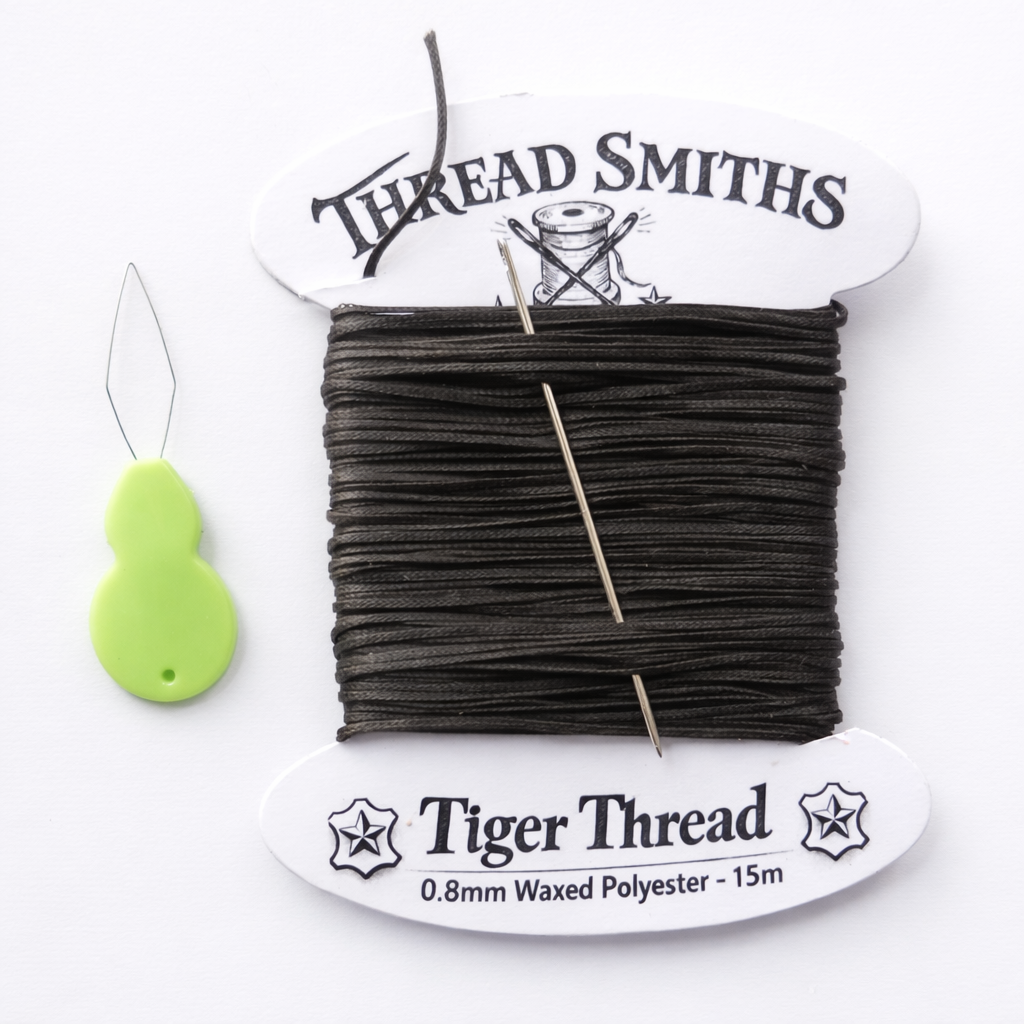 0.8mm Ritza 25 Tiger Thread 15 Metres Needle & Threader Leather Sewing Craft